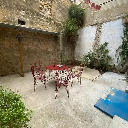 Ancienne Cave Viticole Rehabilitée En Habitation Сasa de vacaciones *